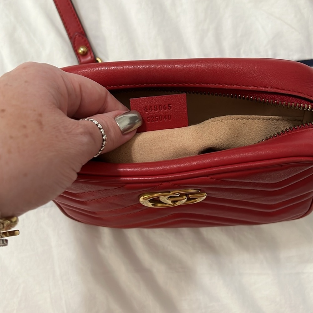 Gucci Red and Gold Marmont Matelasse Soft Leather Mini Shoulder
Bag - Picture 3 of 10